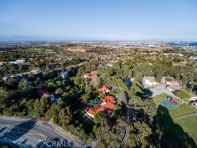 6201 Picardie Road, Rancho Palos Verdes, California 90275, 5 Bedrooms Bedrooms, ,4 BathroomsBathrooms,Residential,Sold,Picardie,PV17076348