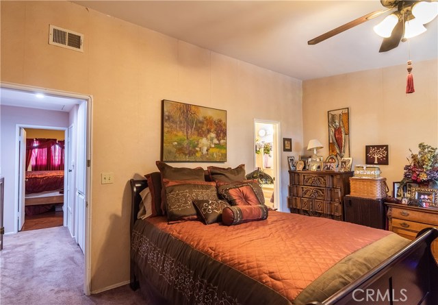 2200 Vanderbilt Lane, Redondo Beach, California 90278, 2 Bedrooms Bedrooms, ,2 BathroomsBathrooms,Residential,Sold,Vanderbilt,SB18281133