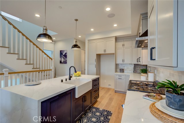 1711 Haynes Lane, Redondo Beach, California 90278, 3 Bedrooms Bedrooms, ,4 BathroomsBathrooms,Residential,Sold,Haynes,PV19232617