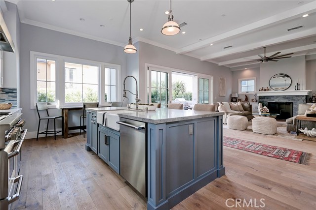 849 12th Court Court, Manhattan Beach, California 90266, 5 Bedrooms Bedrooms, ,4 BathroomsBathrooms,Residential,Sold,12th Court,SB20049041