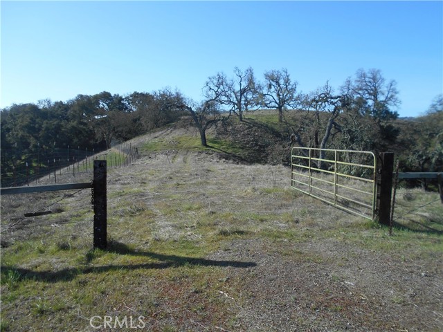 Detail Gallery Image 1 of 1 For 9900 Serrijon Rd, Atascadero,  CA 93422 - – Beds | – Baths