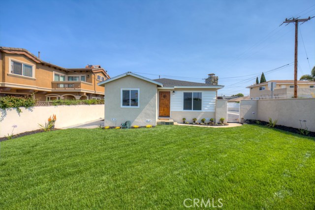 2523 Ripley Avenue, Redondo Beach, California 90278, 2 Bedrooms Bedrooms, ,1 BathroomBathrooms,Residential,Sold,Ripley,SB17158332