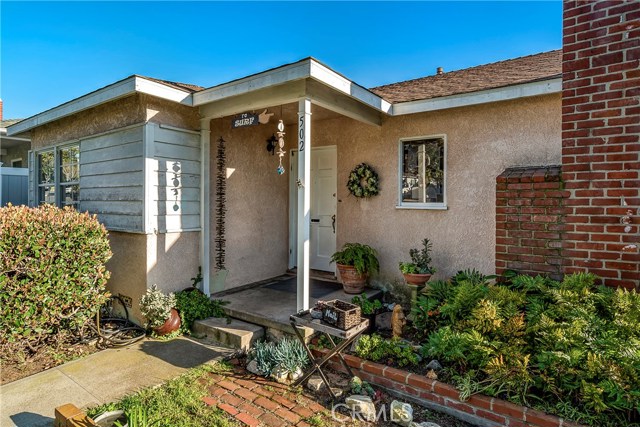 502 Avenue D, Redondo Beach, California 90277, 3 Bedrooms Bedrooms, ,1 BathroomBathrooms,Residential,Sold,Avenue D,SB19063047