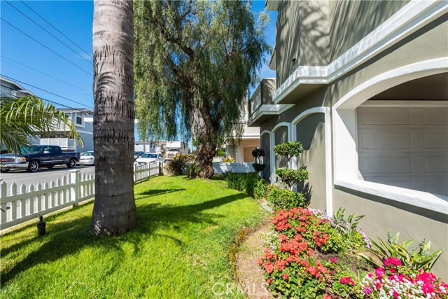 2223 Mathews Avenue, Redondo Beach, California 90278, 3 Bedrooms Bedrooms, ,3 BathroomsBathrooms,Residential,Sold,Mathews,SB19080062
