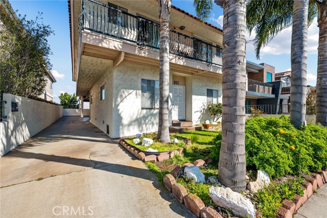 128 Prospect Avenue, Redondo Beach, California 90277, ,Residential Income,Sold,Prospect,PV21038053