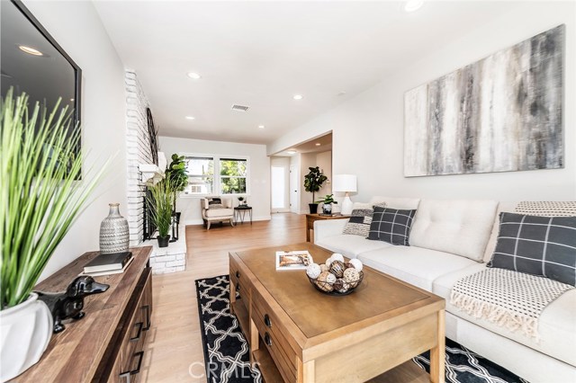 1930 Homeworth Drive, Rancho Palos Verdes, California 90275, 2 Bedrooms Bedrooms, ,1 BathroomBathrooms,Residential,Sold,Homeworth,IN19057792