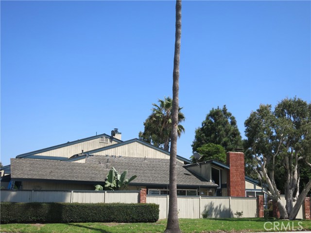 Photo of 16531 Sell Circle #7, Huntington Beach, CA 92649