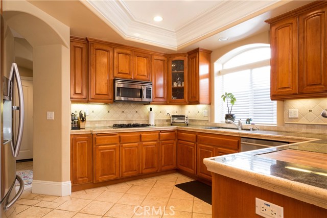 2217 Ruhland Avenue, Redondo Beach, California 90278, 4 Bedrooms Bedrooms, ,3 BathroomsBathrooms,Residential,Sold,Ruhland,SB17139608