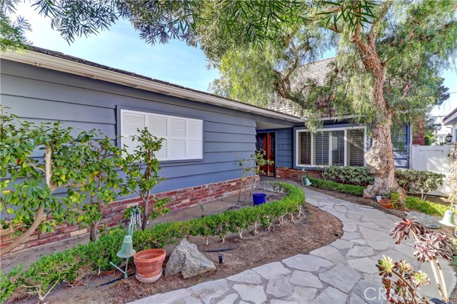 3515 Pine Avenue, Manhattan Beach, California 90266, 4 Bedrooms Bedrooms, ,1 BathroomBathrooms,Residential,Sold,Pine,OC17275531