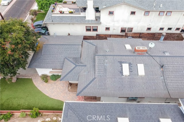 1148 Elm Avenue, Manhattan Beach, California 90266, 3 Bedrooms Bedrooms, ,2 BathroomsBathrooms,Residential,Sold,Elm,SB19140128