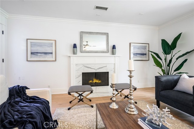 742 27th Street, Manhattan Beach, California 90266, 4 Bedrooms Bedrooms, ,3 BathroomsBathrooms,Residential,Sold,27th,SB19194302