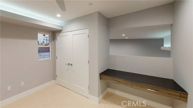 ALTERNATIVE VIEW OF BEDROOM #5