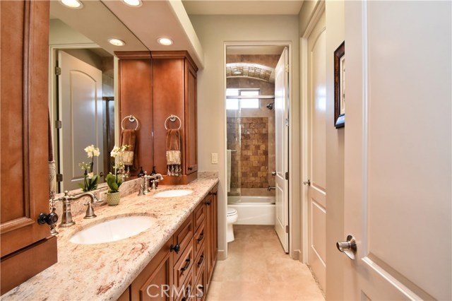 2403 Gates Avenue, Redondo Beach, California 90278, 4 Bedrooms Bedrooms, ,3 BathroomsBathrooms,Residential,Sold,Gates,SB20180622
