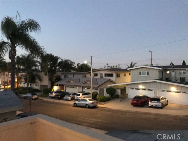 25219 Loytan Street, Torrance, California 90505, 3 Bedrooms Bedrooms, ,1 BathroomBathrooms,Residential Lease,Sold,Loytan,SB20147053