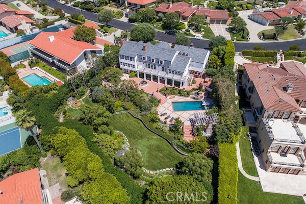 1409 Via Arco, Palos Verdes Estates, California 90274, 5 Bedrooms Bedrooms, ,2 BathroomsBathrooms,Residential,Sold,Via Arco,PV17174112