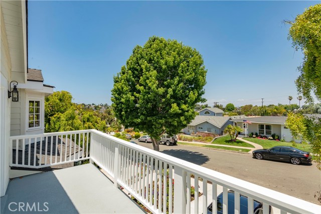 1346 1st Street, Manhattan Beach, California 90266, 4 Bedrooms Bedrooms, ,3 BathroomsBathrooms,Residential,Sold,1st,SB20126965