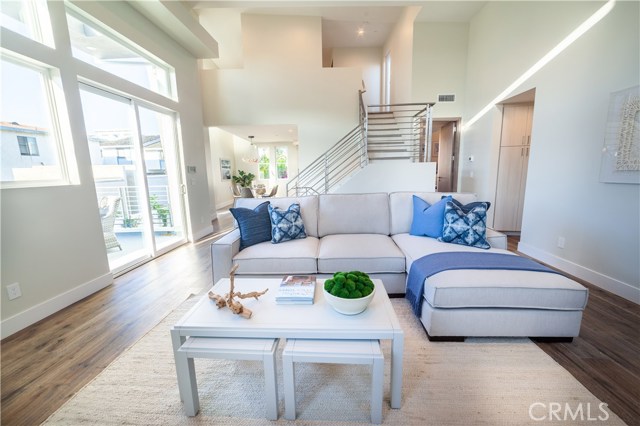 2713 Carnegie Lane, Redondo Beach, California 90278, 4 Bedrooms Bedrooms, ,4 BathroomsBathrooms,Residential,Sold,Carnegie,SB19228634