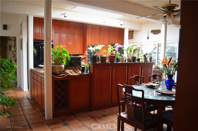 Kitchen & Dining open to Sun Room