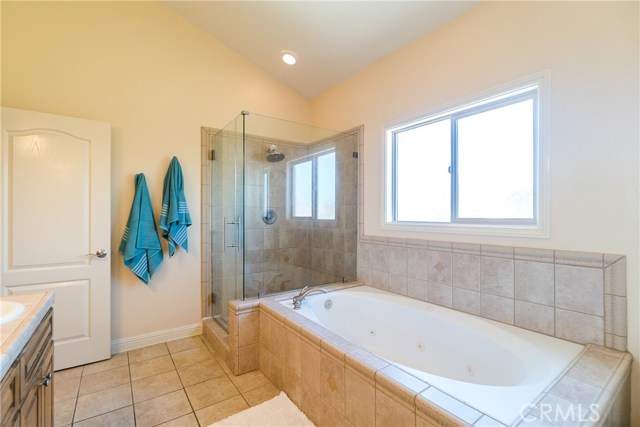 2413 Rockefeller Lane, Redondo Beach, California 90278, 3 Bedrooms Bedrooms, ,2 BathroomsBathrooms,Residential,Sold,Rockefeller,SB18266736