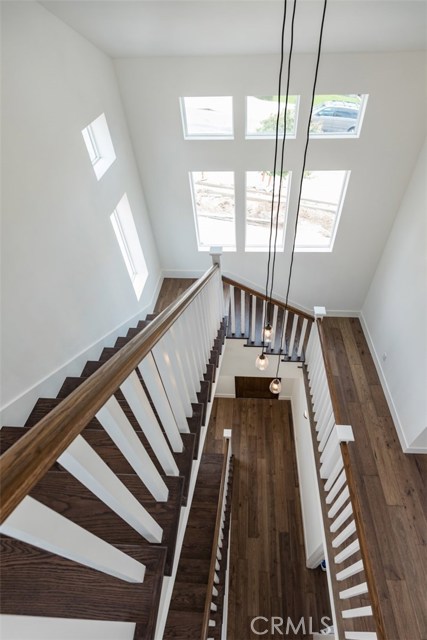 223 Lucia, Redondo Beach, California 90277, 4 Bedrooms Bedrooms, ,3 BathroomsBathrooms,Residential,Sold,Lucia,SB18143397