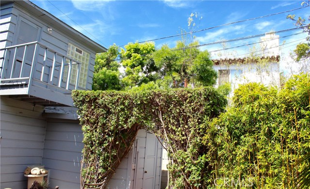 1131 21st Street, Manhattan Beach, California 90266, 3 Bedrooms Bedrooms, ,2 BathroomsBathrooms,Residential,Sold,21st,SB19229133
