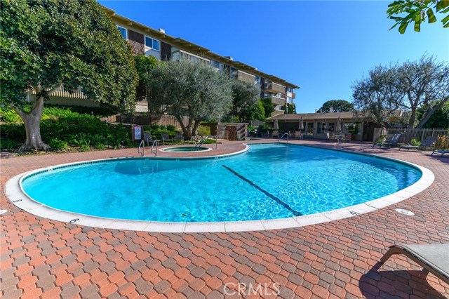 6542 Ocean Crest Drive, Rancho Palos Verdes, California 90275, 1 Bedroom Bedrooms, ,1 BathroomBathrooms,Residential,Sold,Ocean Crest,PV19036933