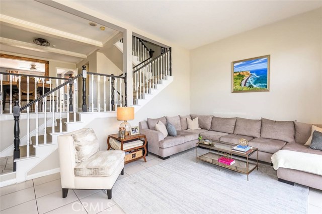 110 Prospect Avenue, Redondo Beach, California 90277, 3 Bedrooms Bedrooms, ,2 BathroomsBathrooms,Residential,Sold,Prospect,SB19167078