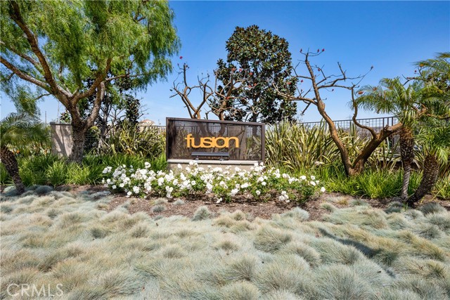 2 Bed Home for Sale in Hawthorne, California