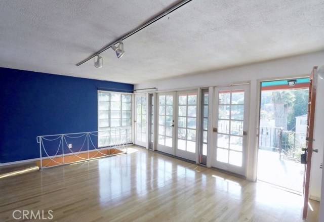 2 Bed Home for Sale in Los Angeles, California