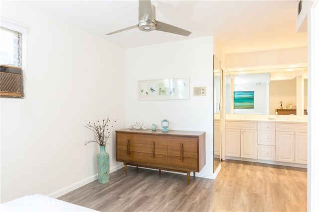 Lower level master bedroom #2