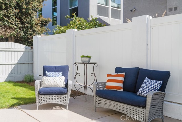 2412 Vanderbilt Lane, Redondo Beach, California 90278, 3 Bedrooms Bedrooms, ,2 BathroomsBathrooms,Residential,Sold,Vanderbilt,SB21042446