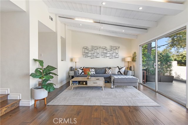 41 Sycamore Lane, Rolling Hills Estates, California 90274, 3 Bedrooms Bedrooms, ,2 BathroomsBathrooms,Residential,Sold,Sycamore Lane,PV20197817