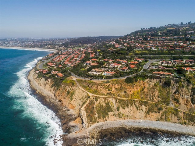 720 Paseo Del Mar, Palos Verdes Estates, California 90274, 3 Bedrooms Bedrooms, ,1 BathroomBathrooms,Residential,Sold,Paseo Del Mar,SB17060491