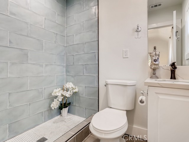 3 Bed Home for Sale in Los Angeles, California