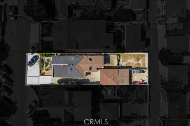 571 33rd Street, Manhattan Beach, California 90266, 2 Bedrooms Bedrooms, ,2 BathroomsBathrooms,Residential,Sold,33rd,SB21059997