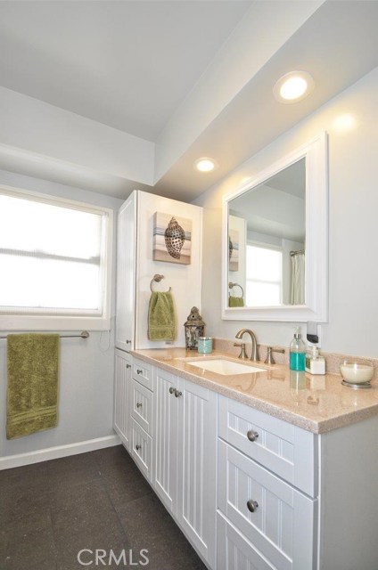 Newly Remodeled Full Hall Bath with Tub - Shower