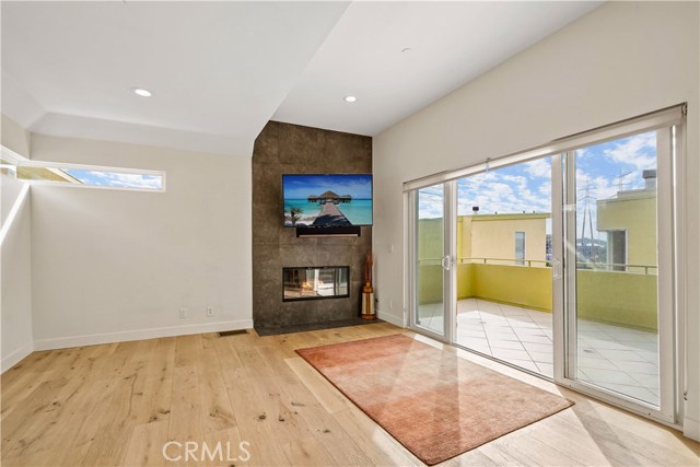 313 Anita Street, Redondo Beach, California 90278, 4 Bedrooms Bedrooms, ,3 BathroomsBathrooms,Residential,Sold,Anita,SB21003759