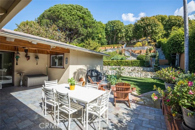 2316 Via Carrillo, Palos Verdes Estates, California 90274, 4 Bedrooms Bedrooms, ,3 BathroomsBathrooms,Residential,Sold,Via Carrillo,PV18043994