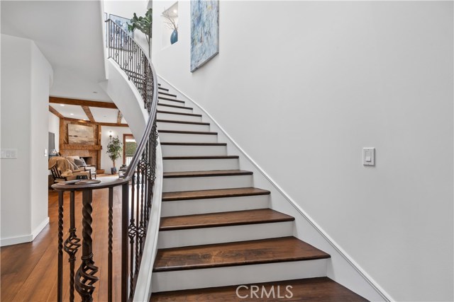 618 Avenue C, Redondo Beach, California 90277, 3 Bedrooms Bedrooms, ,2 BathroomsBathrooms,Residential,Sold,Avenue C,SB20188515