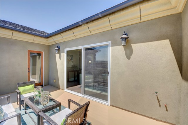 1912 Vanderbilt Lane, Redondo Beach, California 90278, 4 Bedrooms Bedrooms, ,3 BathroomsBathrooms,Residential,Sold,Vanderbilt,SB18191238