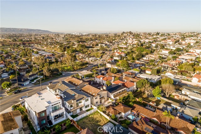 2213 Speyer Lane, Redondo Beach, California 90278, 4 Bedrooms Bedrooms, ,3 BathroomsBathrooms,Residential,Sold,Speyer,SB18086074