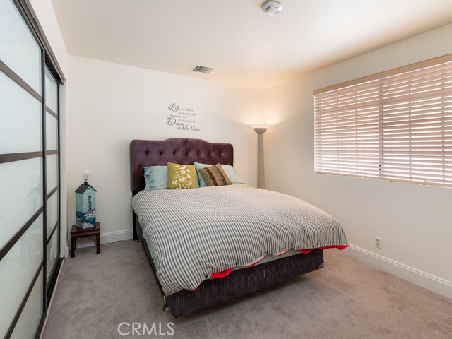 1112 Vincent Street, Redondo Beach, California 90277, 3 Bedrooms Bedrooms, ,2 BathroomsBathrooms,Residential,Sold,Vincent,SB19092691