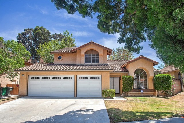 Photo of 984 Ashford Circle, Corona, CA 92881
