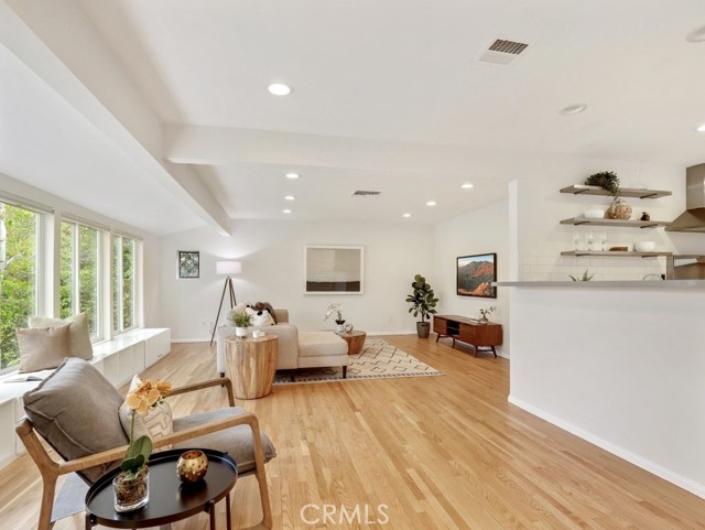 3 Bed Home for Sale in Calabasas, California