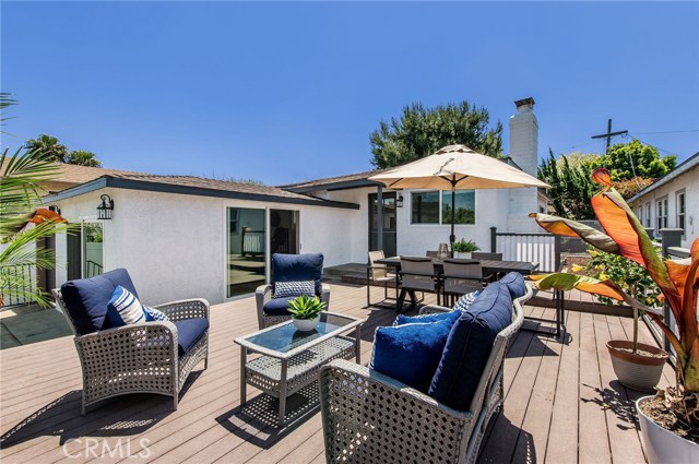 1012 Rosecrans Avenue, Manhattan Beach, California 90266, 3 Bedrooms Bedrooms, ,1 BathroomBathrooms,Residential,Sold,Rosecrans,SB20083912