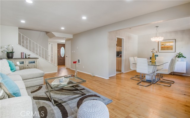 7 Via Granada, Rolling Hills Estates, California 90274, 3 Bedrooms Bedrooms, ,1 BathroomBathrooms,Residential,Sold,Via Granada,PV21057173
