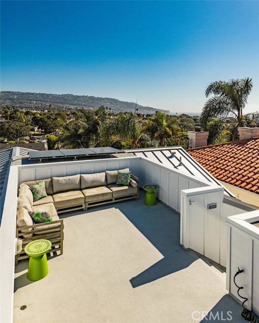 740 Avenue C, Redondo Beach, California 90277, 5 Bedrooms Bedrooms, ,5 BathroomsBathrooms,Residential,Sold,Avenue C,PV20082727
