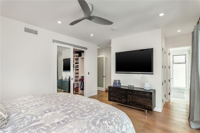 429 Marine Place, Manhattan Beach, California 90266, 4 Bedrooms Bedrooms, ,2 BathroomsBathrooms,Residential,Sold,Marine Place,SB21015394
