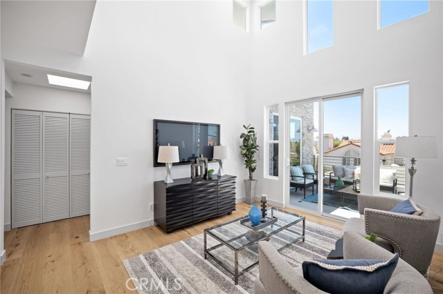 2006 Morgan Lane, Redondo Beach, California 90278, 4 Bedrooms Bedrooms, ,3 BathroomsBathrooms,Residential,Sold,Morgan,SB20119516