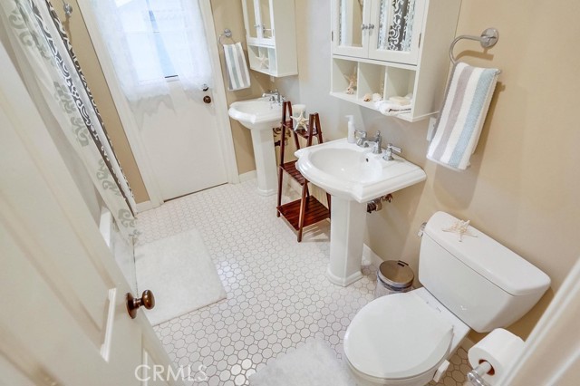 1928 Velez Drive, Rancho Palos Verdes, California 90275, 4 Bedrooms Bedrooms, ,2 BathroomsBathrooms,Residential,Sold,Velez,SB21055701